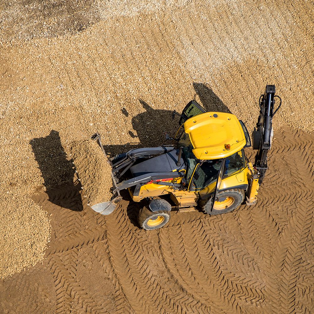 square_0002_wheeled-loader-at-construction-site-PWSN2P3